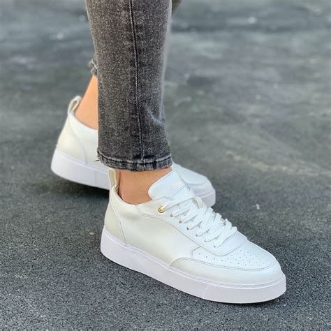 mens chunky white sneakers